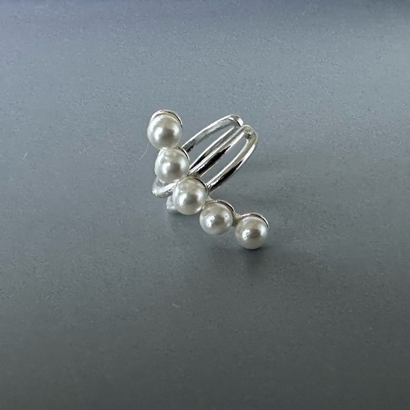 Sterling Silver Pearl Ear Cuff - Picture 7 of 9